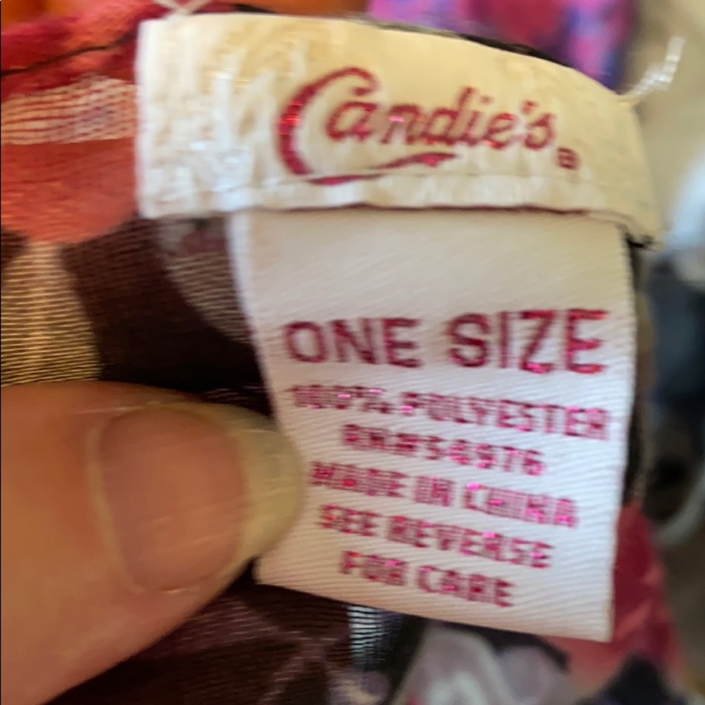 NWOT Candies floral scarf/wrap OS lightweight - Picture 4 of 4